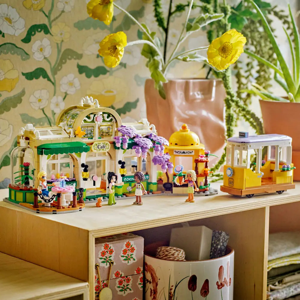 LEGO® Friends Plant Café & Flower Shop (42671)
