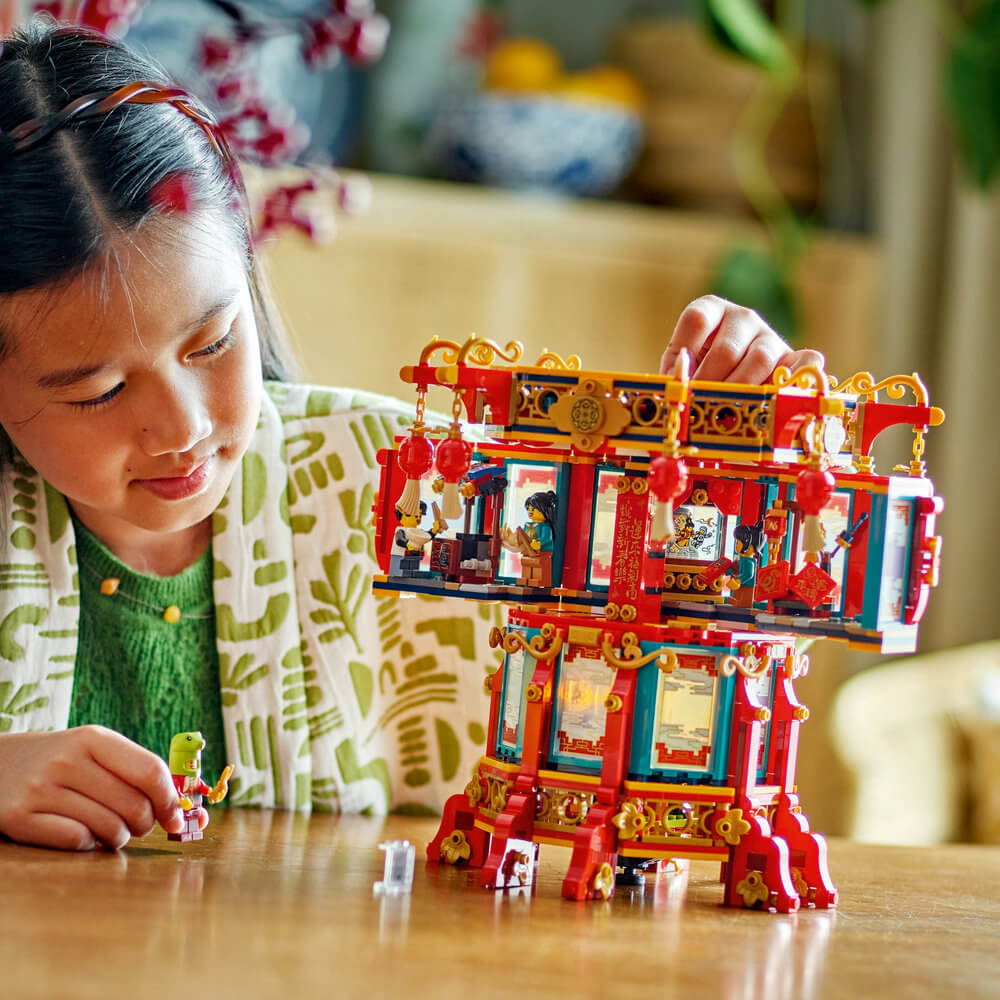 LEGO® Chinese Festivals Trotting Lantern Building Kit 80116