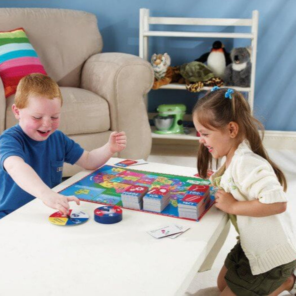 Epoch Game Zone Great States kids playing