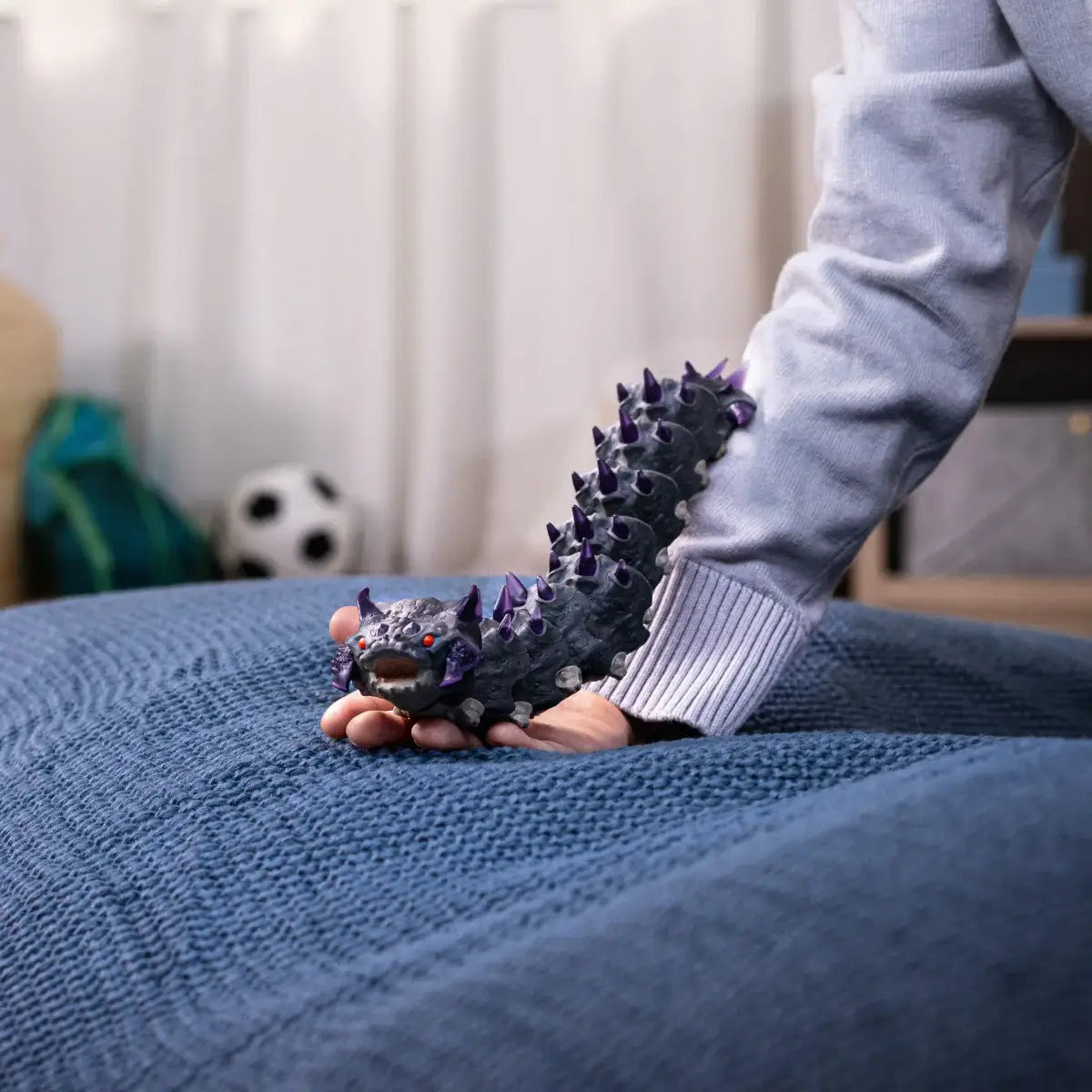 Schleich Eldrador Shadow Worm