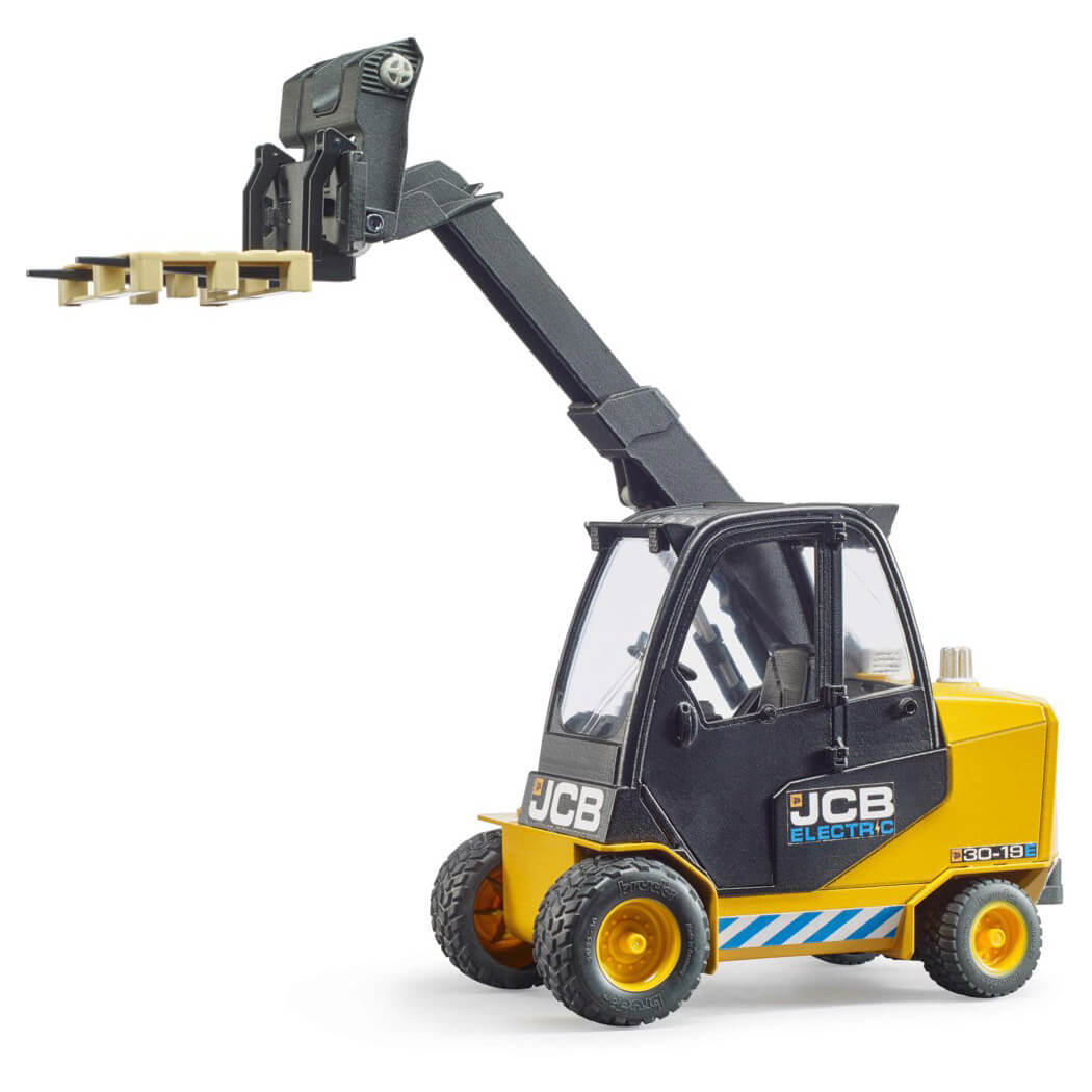 Bruder Pro Series JCB Teletruk with Pallet 1:16 Scale Set